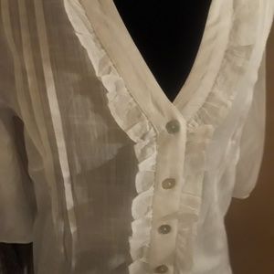 Magnolia Tops - white tunic blouse Magnolia Tops - white tunic blouse